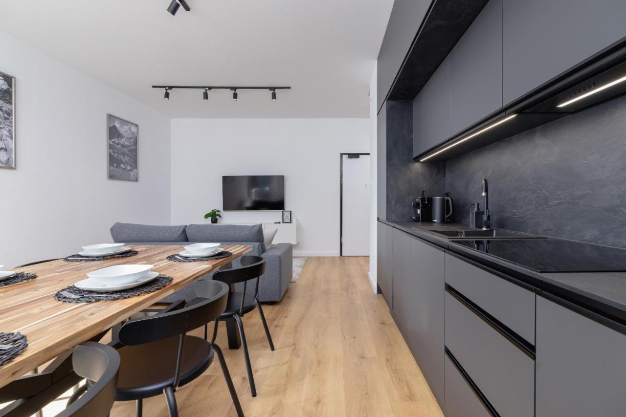 Luxurious Apartment Rakowicka Krakow By Renters Prestige Экстерьер фото